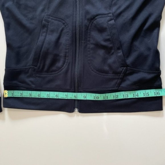 NIKE Women's Black & White Hooded Activewear Jacket ~ Size small - Picture 11 of 14